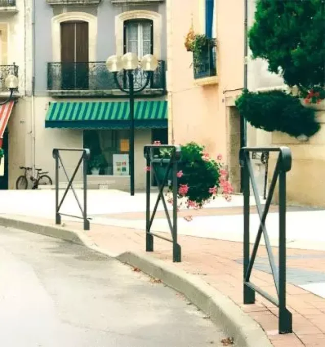 Barrière de ville en acier 50cm longueur - Copie